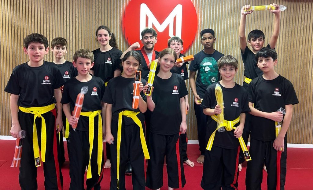 Kids Kickboxing