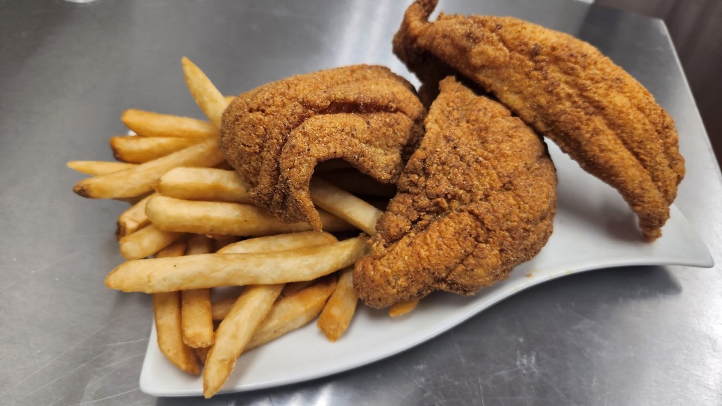 Catfish Fillet Dinner