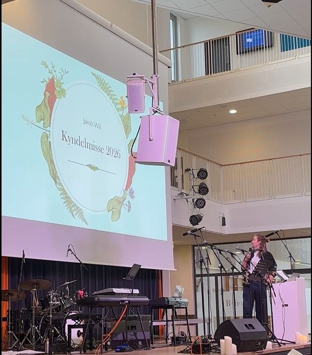 Jakob Wiil giving the Kyndelmisse speech at Rybners Gymnasium, Esbjerg