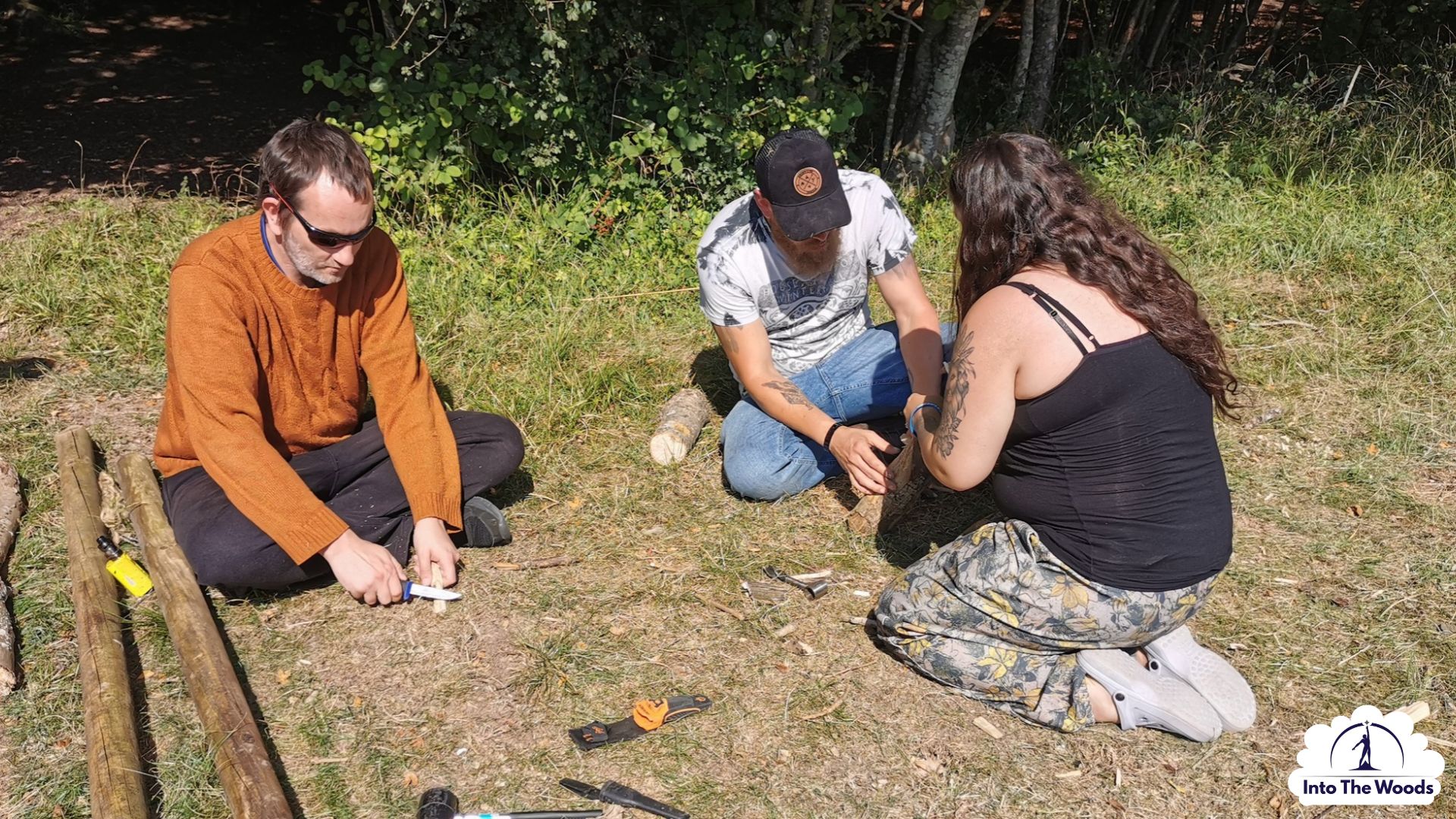 Command Tasks Kent - team planning their approach to a challenge