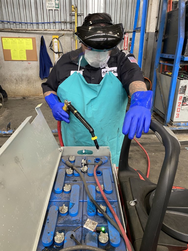 Forklift Battery Service