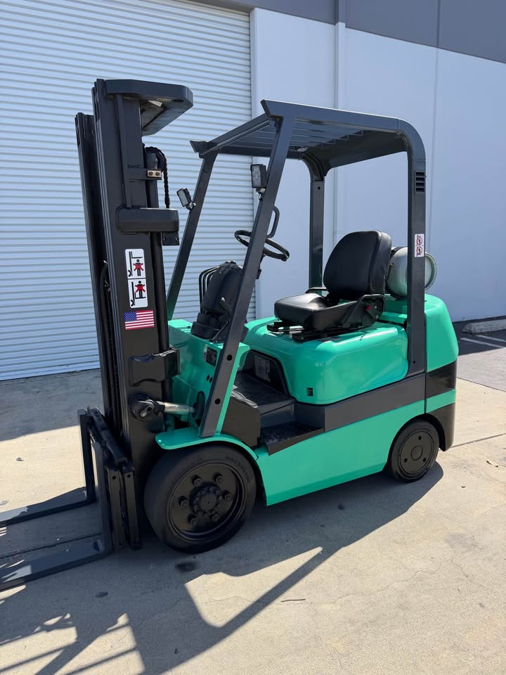 Mitsubishi FGC25K Forklift