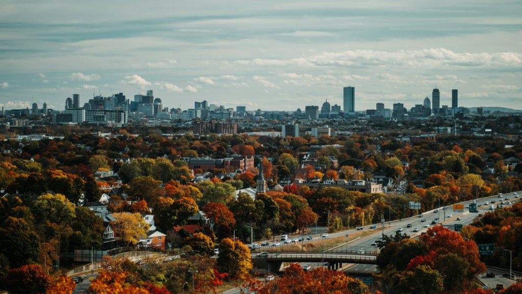 Boston skyline, a hub for the offshore wind industry