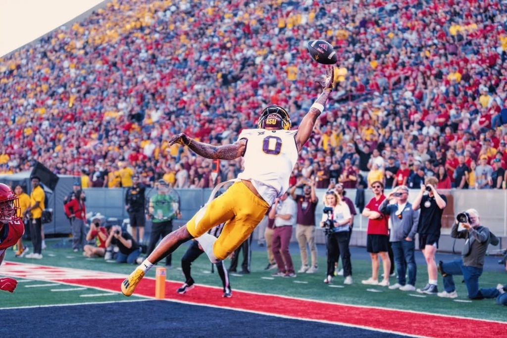 FOOTBALL photo 9