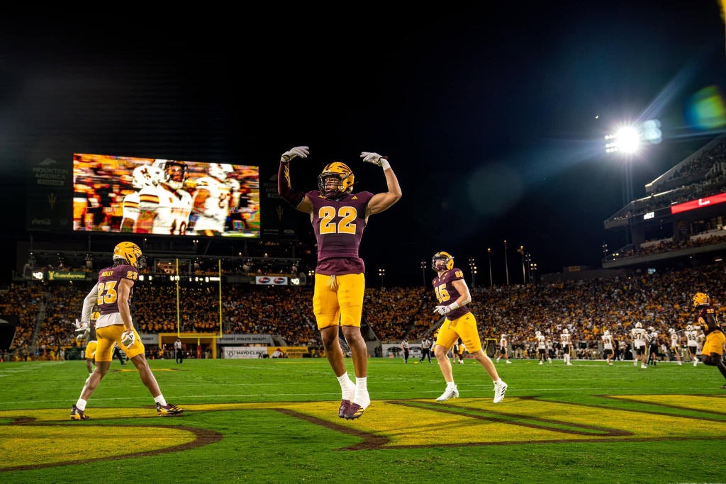FOOTBALL photo 140