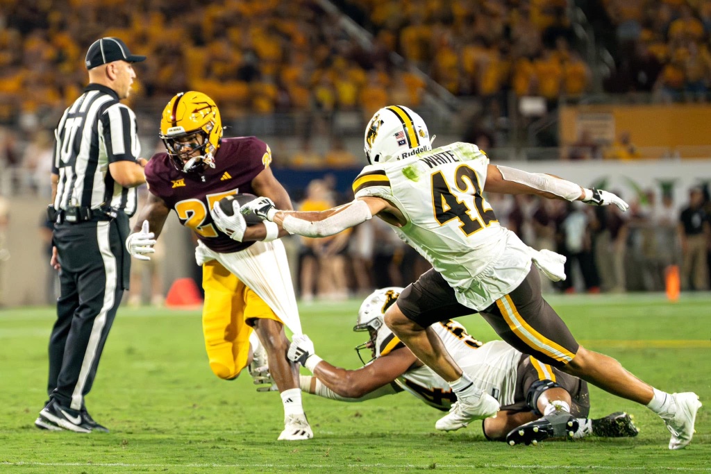 FOOTBALL photo 144