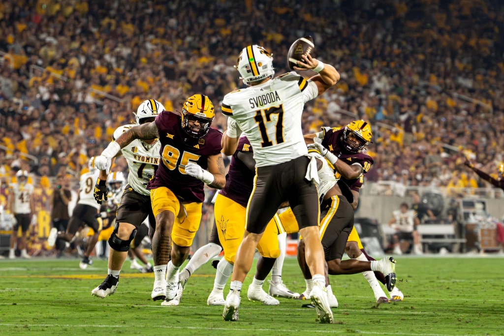 FOOTBALL photo 150