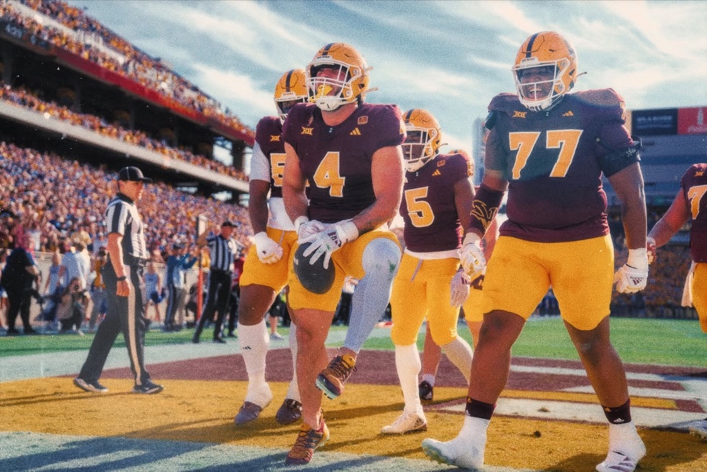 FOOTBALL photo 5