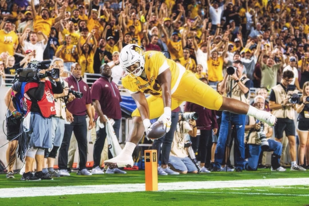 FOOTBALL photo 7