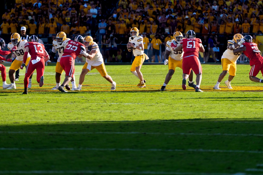 FOOTBALL photo 29