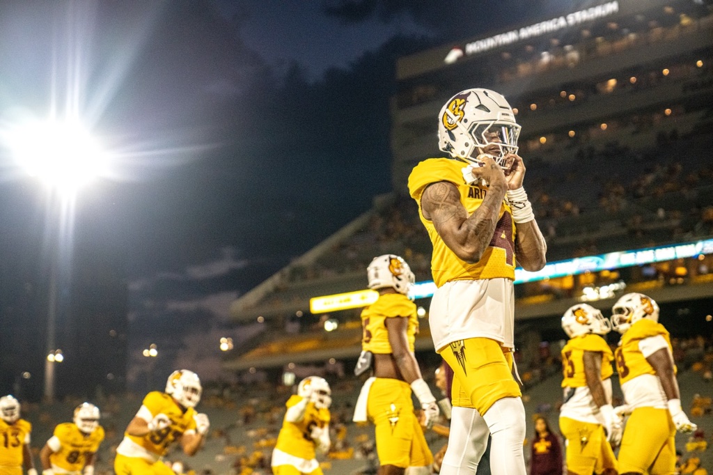 FOOTBALL photo 57