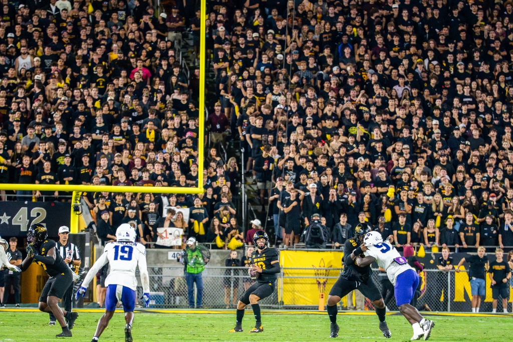 FOOTBALL photo 45