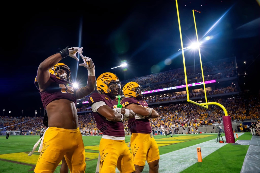FOOTBALL photo 141