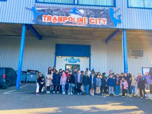 Sortie à Trampoline City avec une trentaine d'enfants