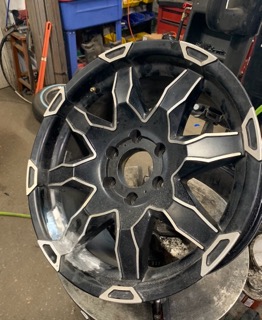 Wheel Repair & Custom Rim 52