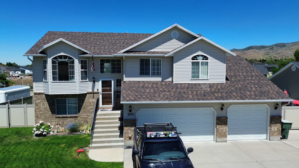Top-rated roofing services in Centerville
