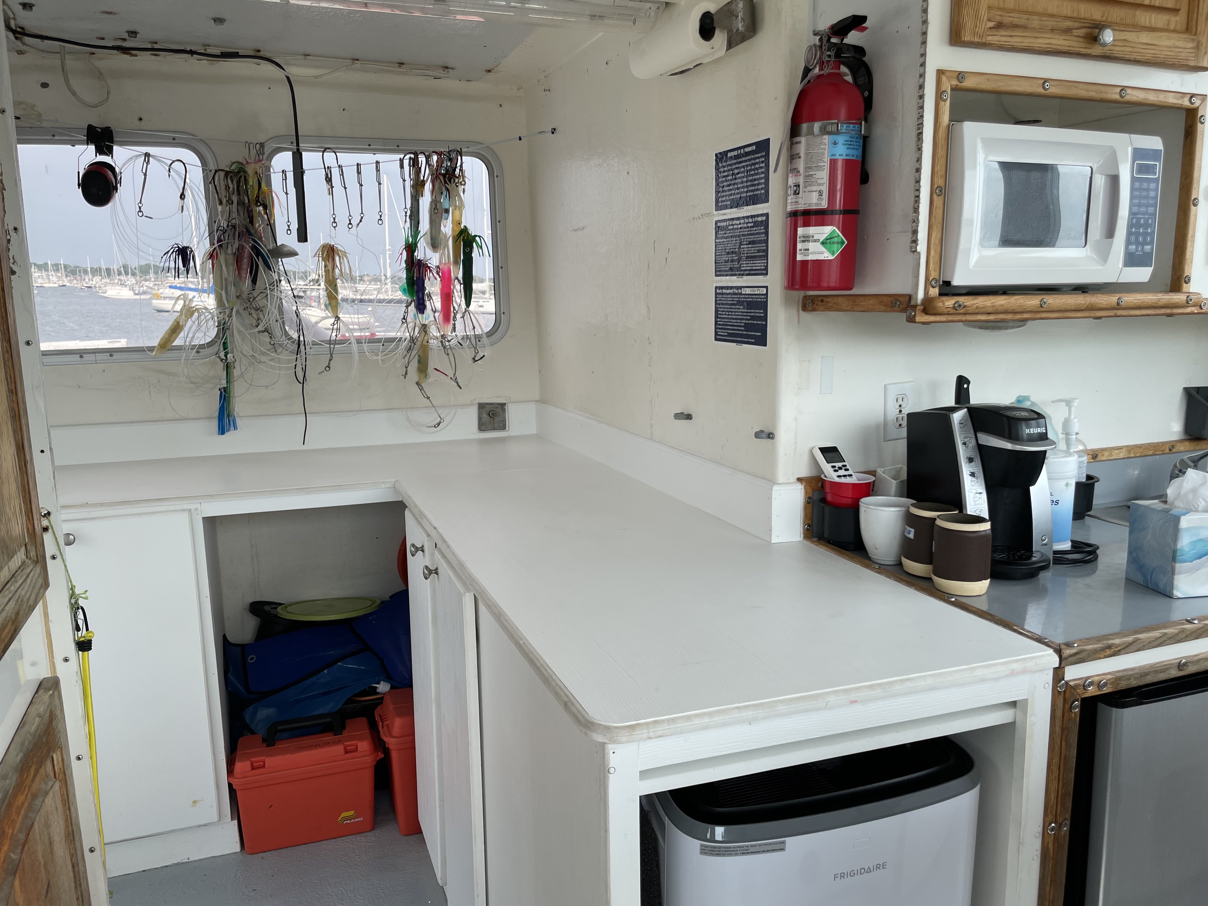 Workbench and gear station
