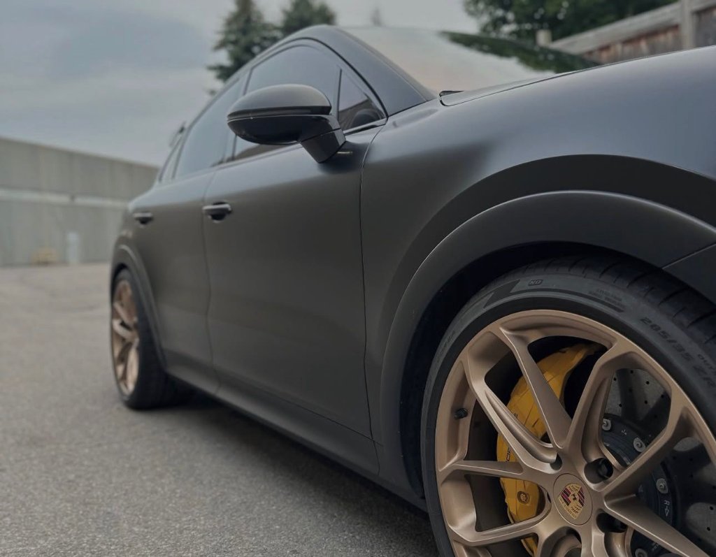 Porsche Cayenne Turbo GT matte PPF side detail