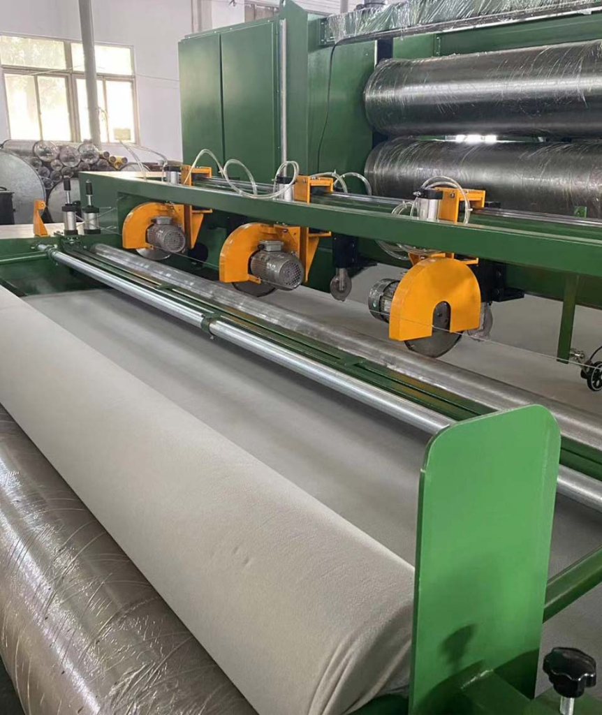 Industrial foam and sponge rolls