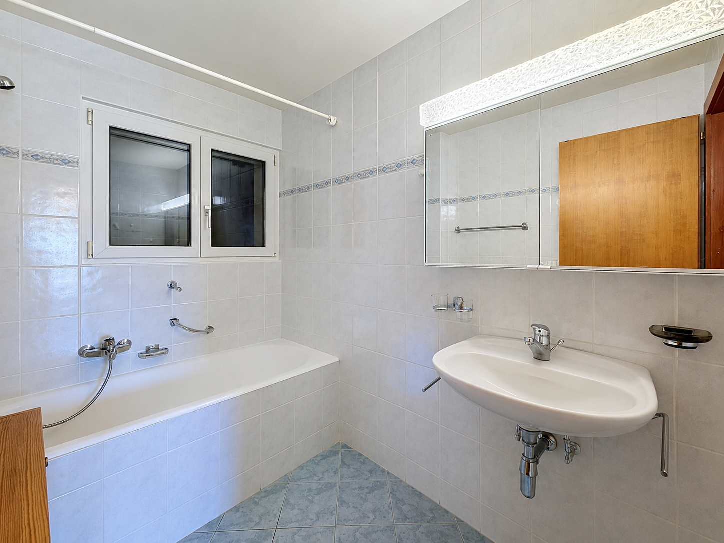 Salle de bain — AVANT