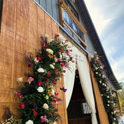 Bridesmaids and ceremony outdoors