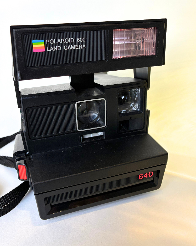 Polaroid Camera 640