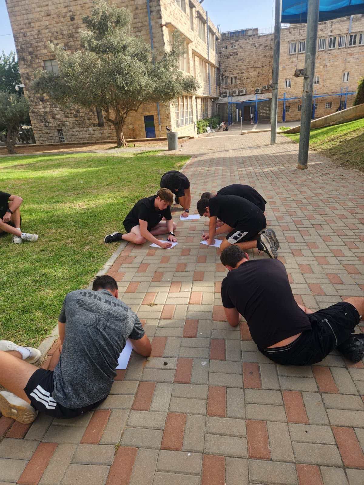 קבוצה 2