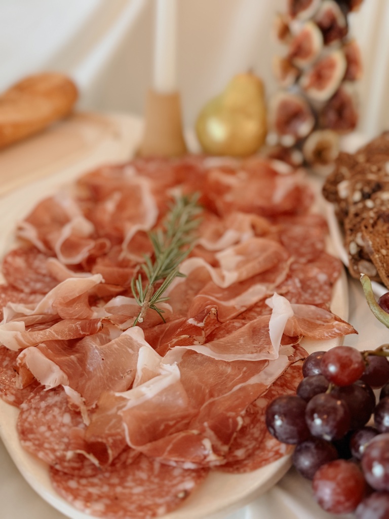 Weddings — La Belle Vie Charcuterie