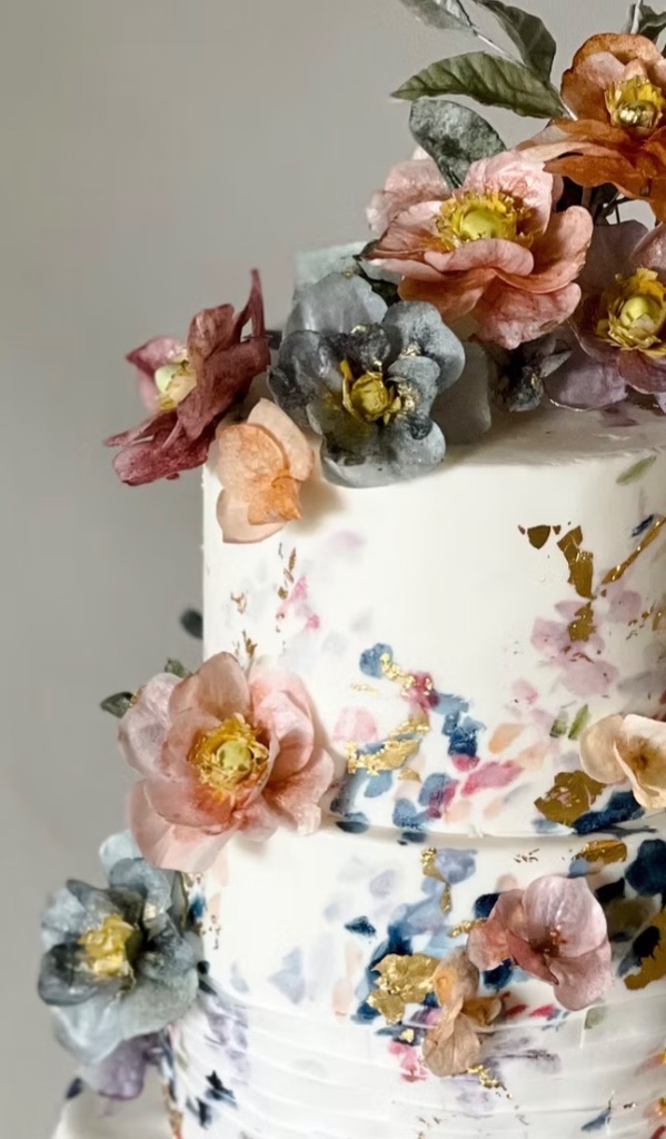Lustr Cake Creative