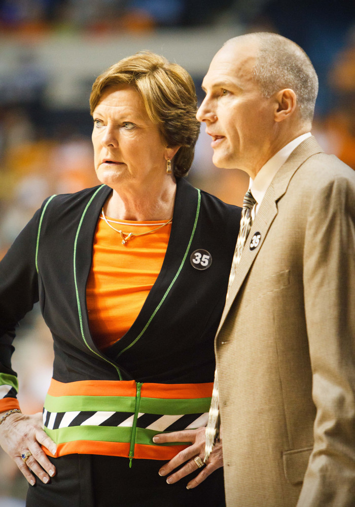 Dean Lockwood with Pat Summitt — Tennessee v Florida
