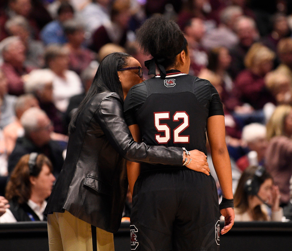 Dawn Staley — South Carolina v Mississippi State
