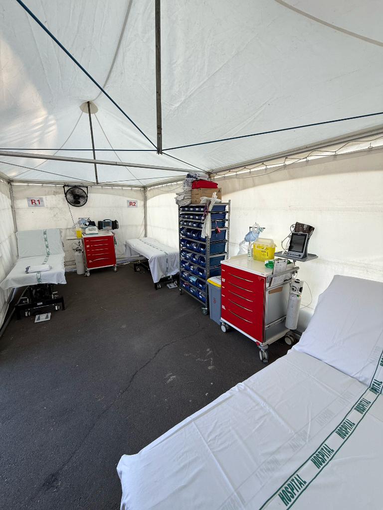 MRI resuscitation bays with equipment