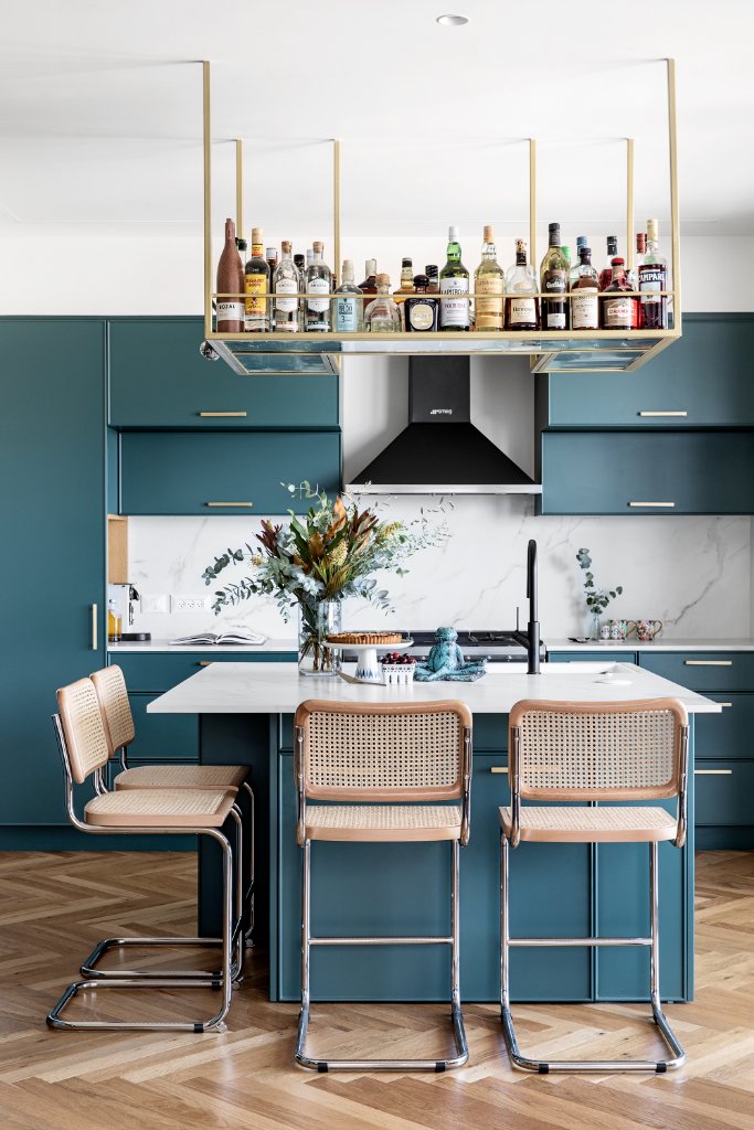 A Sophisticated Apartment in Tel Aviv