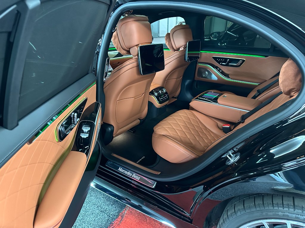 Mercedes-Benz S 400 4MATIC Long side profile - DeGa Auto