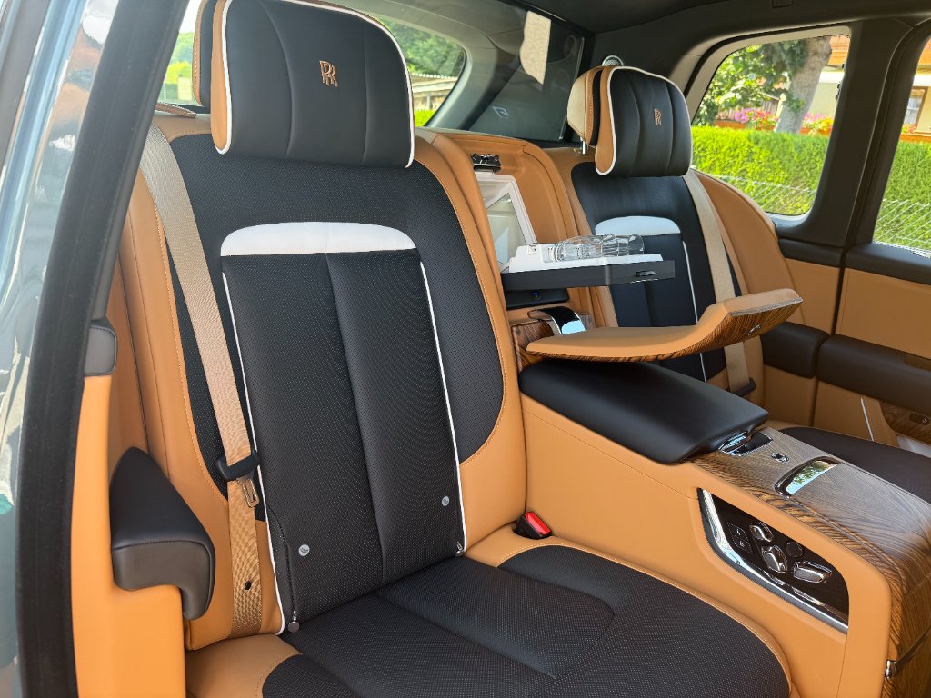 Rolls-Royce Cullinan Serie II side profile - DeGa Auto