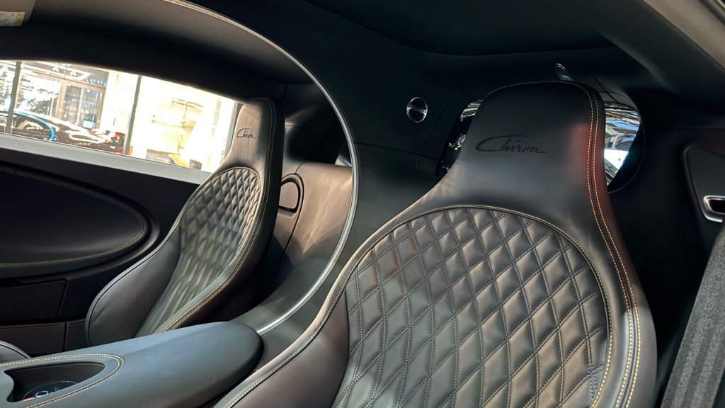 Bugatti Chiron interior - DeGa Auto