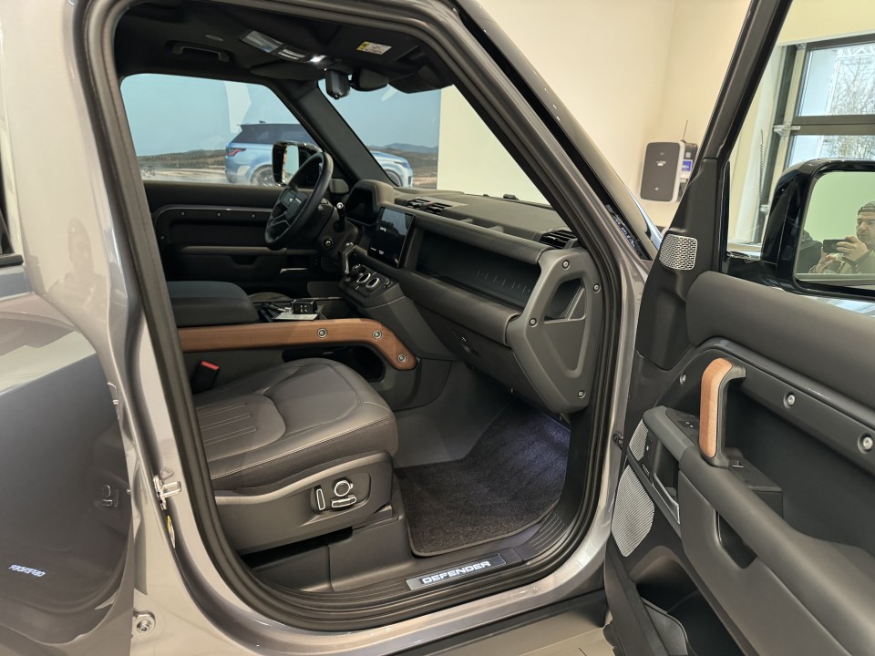 Land Rover Defender 130 X exterior - DeGa Auto