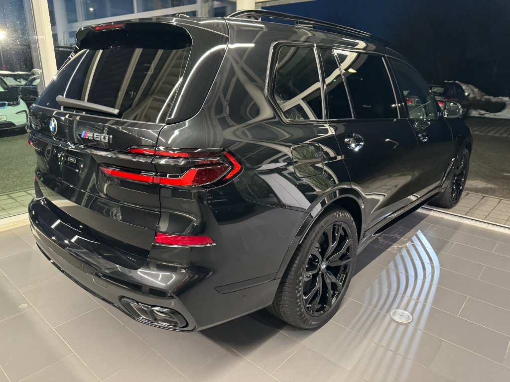 BMW X7 M60i side profile - DeGa Auto