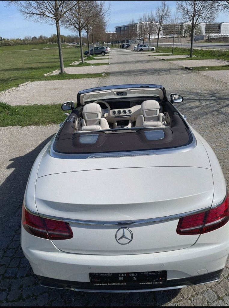 Mercedes-Benz S 560 Cabriolet interior - DeGa Auto