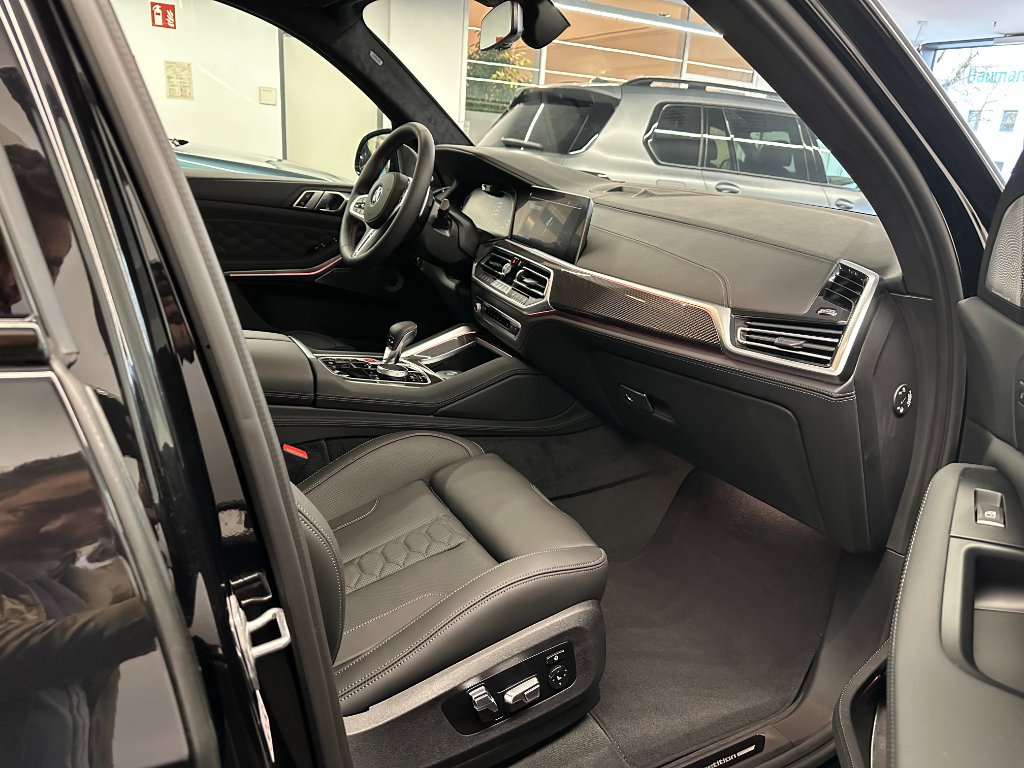 BMW X5M Competition rear view - DeGa Auto