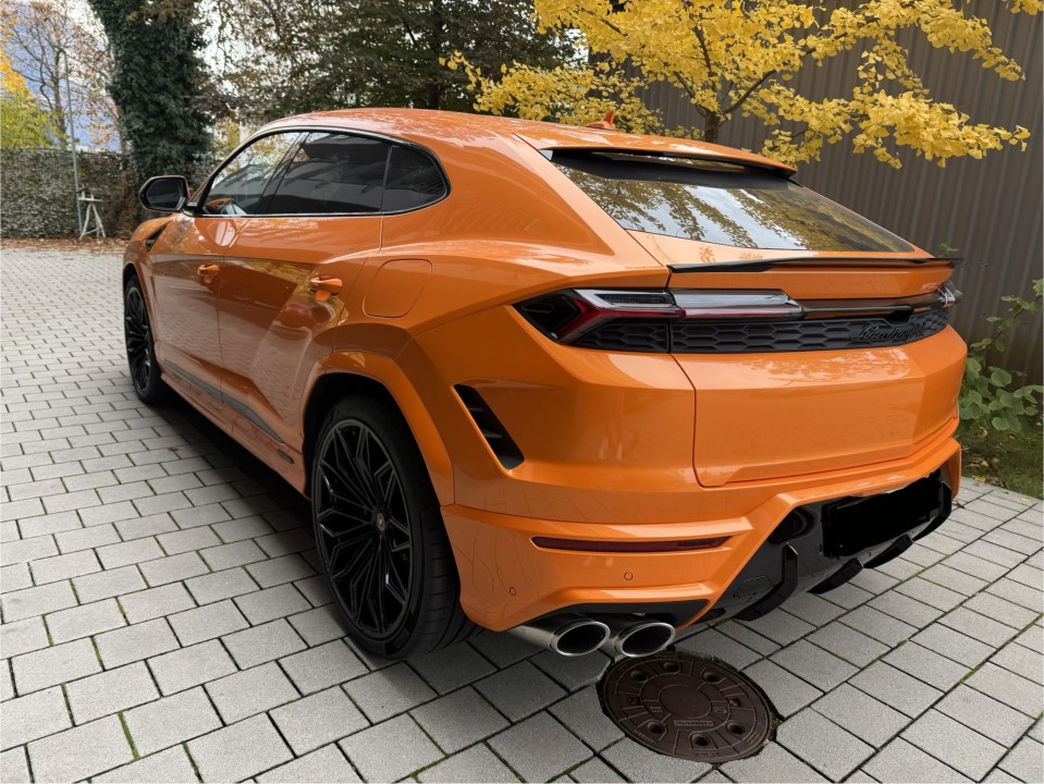 Lamborghini Urus SE exterior - DeGa Auto