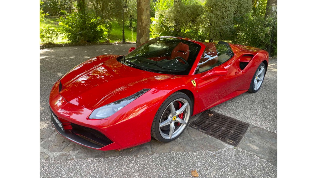 Ferrari 488 Spider interior - DeGa Auto