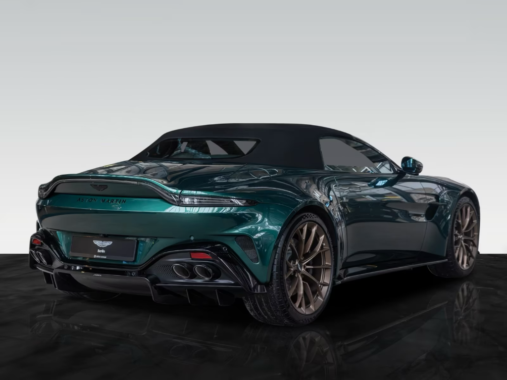 Aston Martin Vantage V8 Spider side profile - DeGa Auto