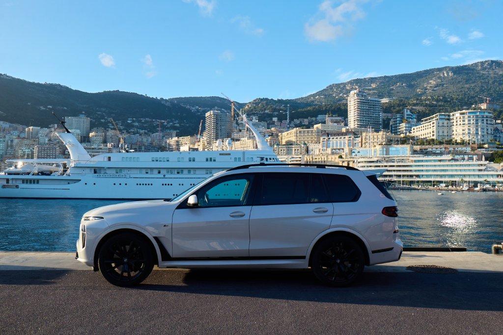 BMW X7 40d interior - DeGa Auto