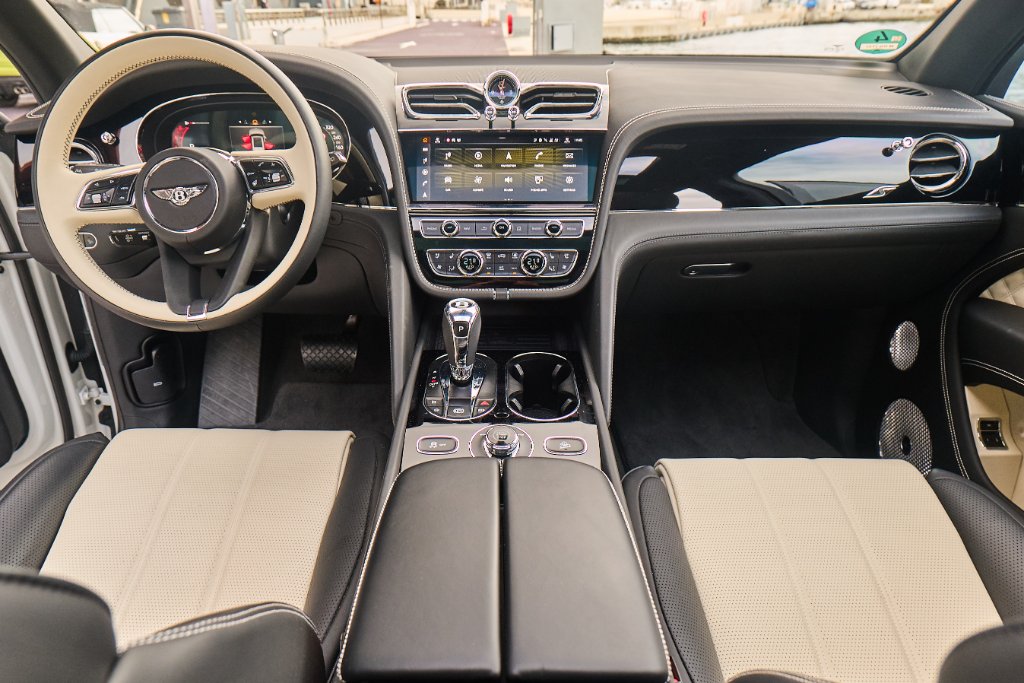 Bentley Bentayga V8 side profile - DeGa Auto