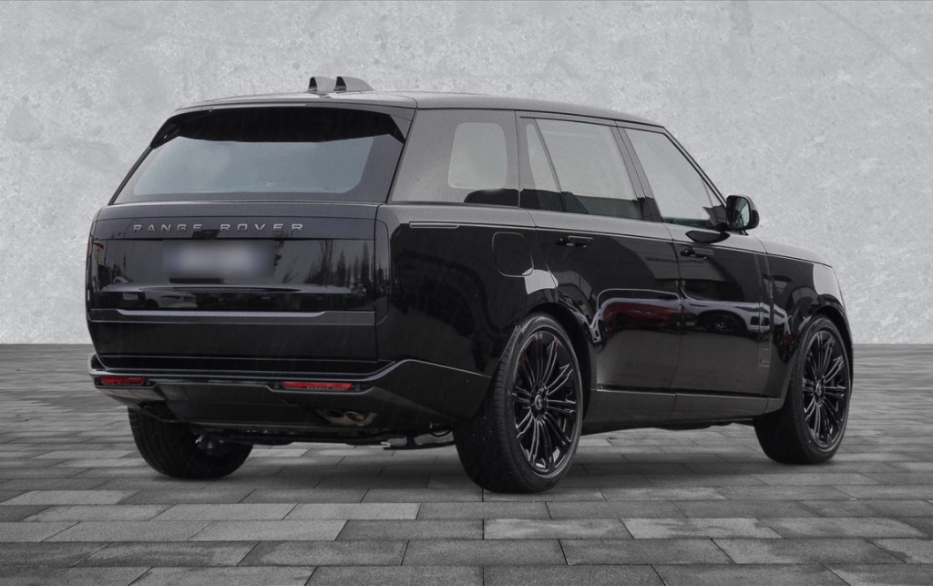 Range Rover Autobiography LWB P530 exterior - DeGa Auto