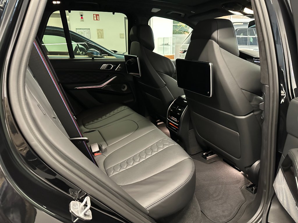 BMW X5M Competition side profile - DeGa Auto