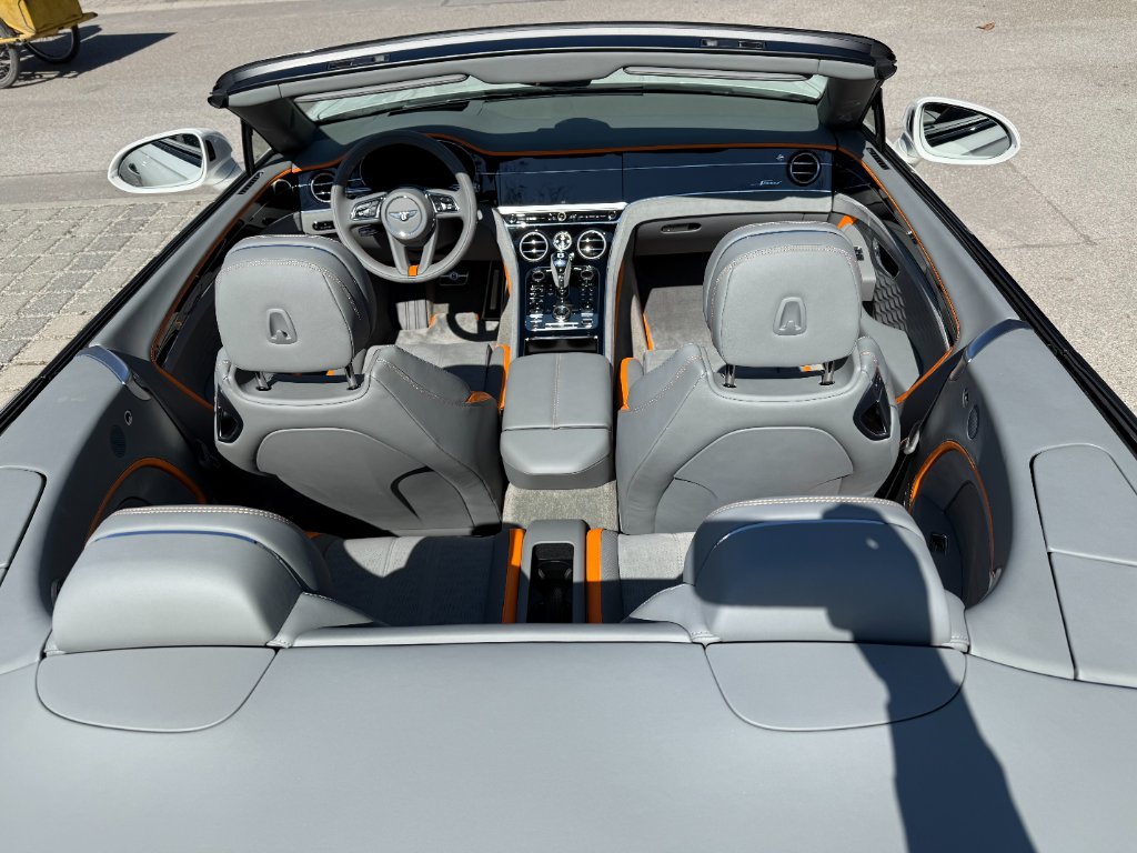Bentley Continental GTC Speed V8 Hybrid rear view - DeGa Auto