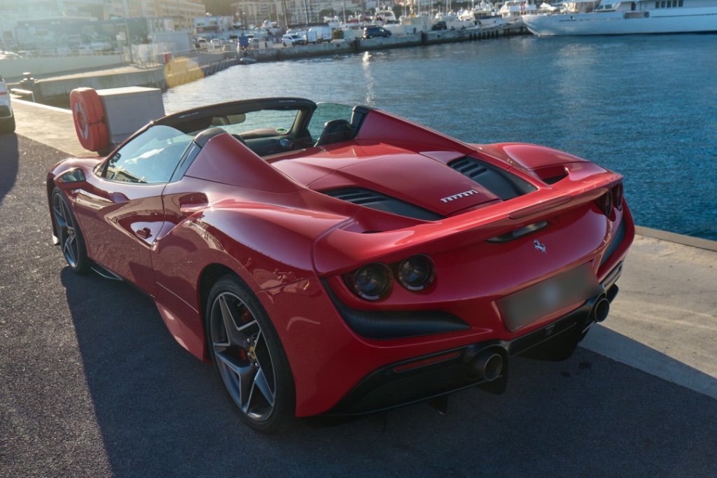 Ferrari F8 Spider interior - DeGa Auto