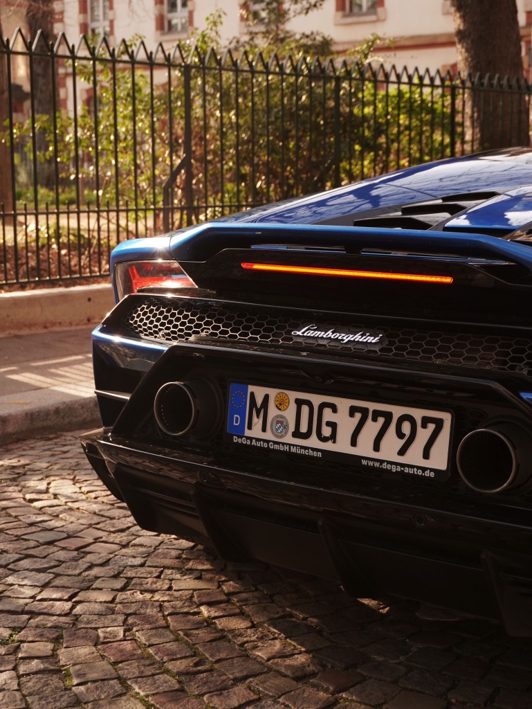 Lamborghini Huracán EVO Spyder interior - DeGa Auto